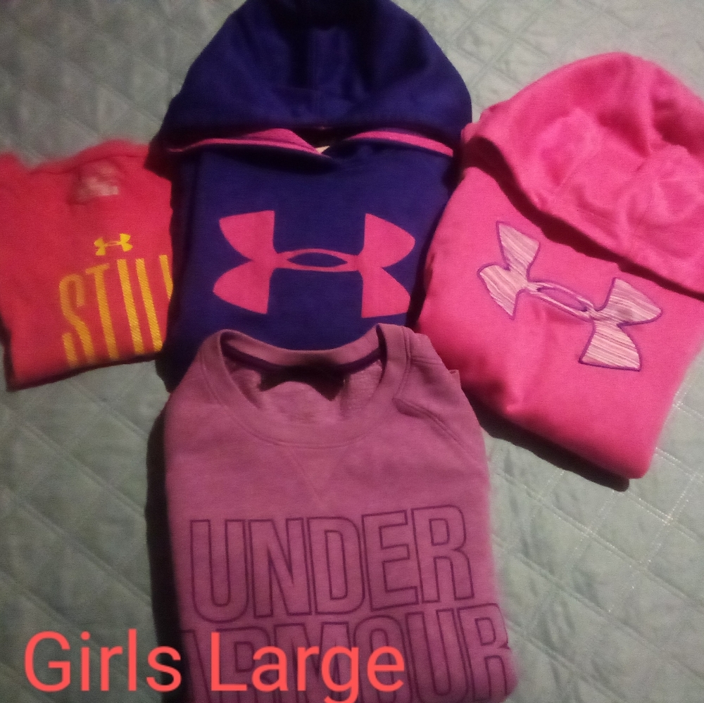 SOLD ON ANOTHER SITE Lot of 4 YLG GIRLS UNDER ARMOUR